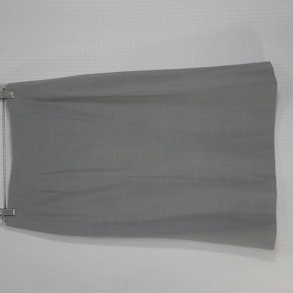 Armani Exchange front zippered skirt size 6 New - Picture 3 of 5